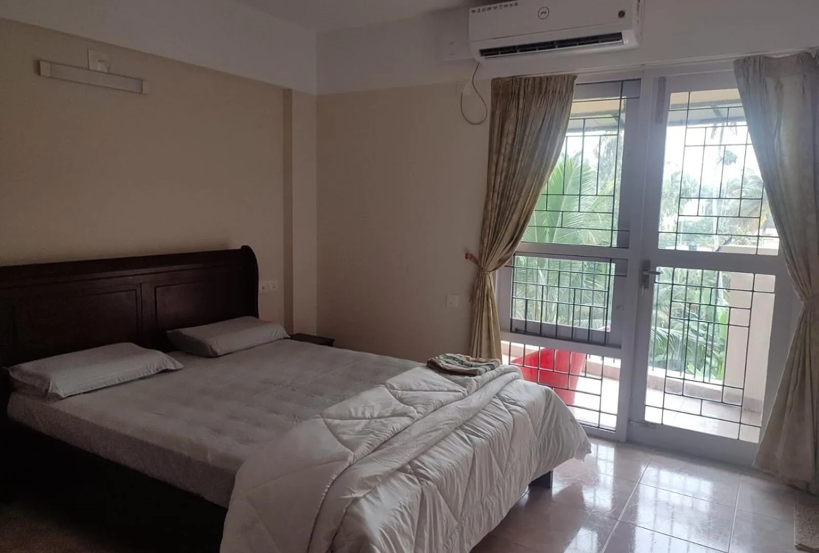 Aparthotel Silver Oaks Flat Sc Golf Links Road Kowdiar Thiruvananthapuram By Probity Ventures